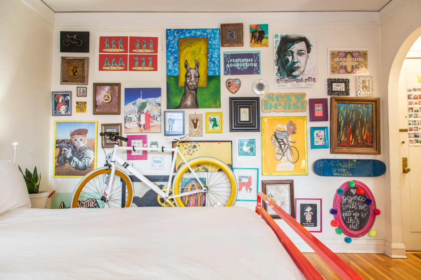 45 Fun Gallery Wall Ideas that Prove This Trend Isn't Over Apartment